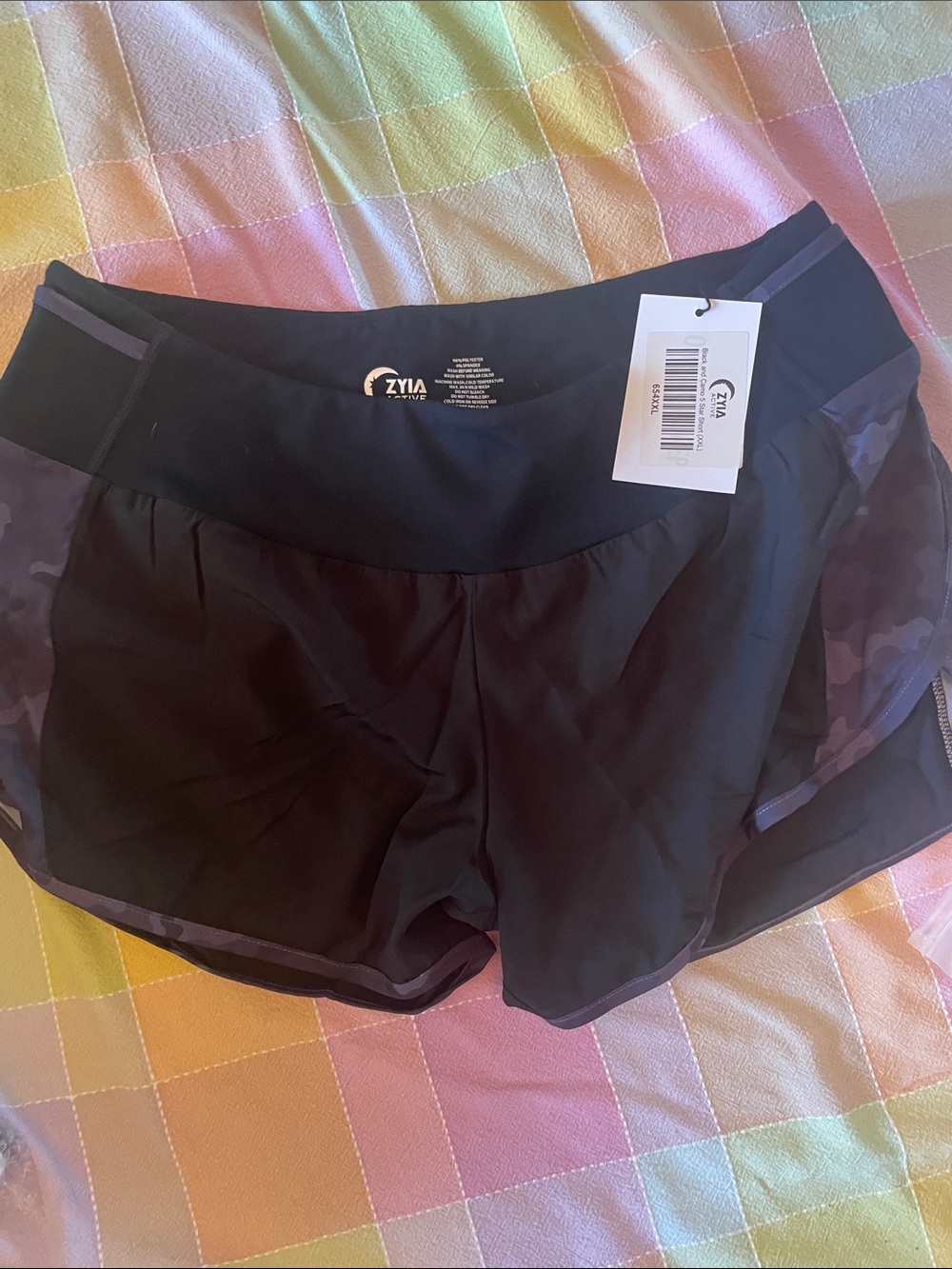 Zyia Women's Black Athletic Shorts